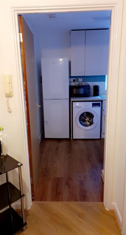 1 Bed Apartment, Peckham Rye ลอนดอน ภายนอก รูปภาพ