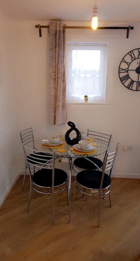 1 Bed Apartment, Peckham Rye ลอนดอน ภายนอก รูปภาพ